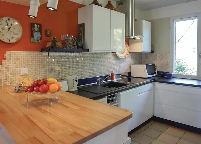 Holiday home Lovely In With Wifi *